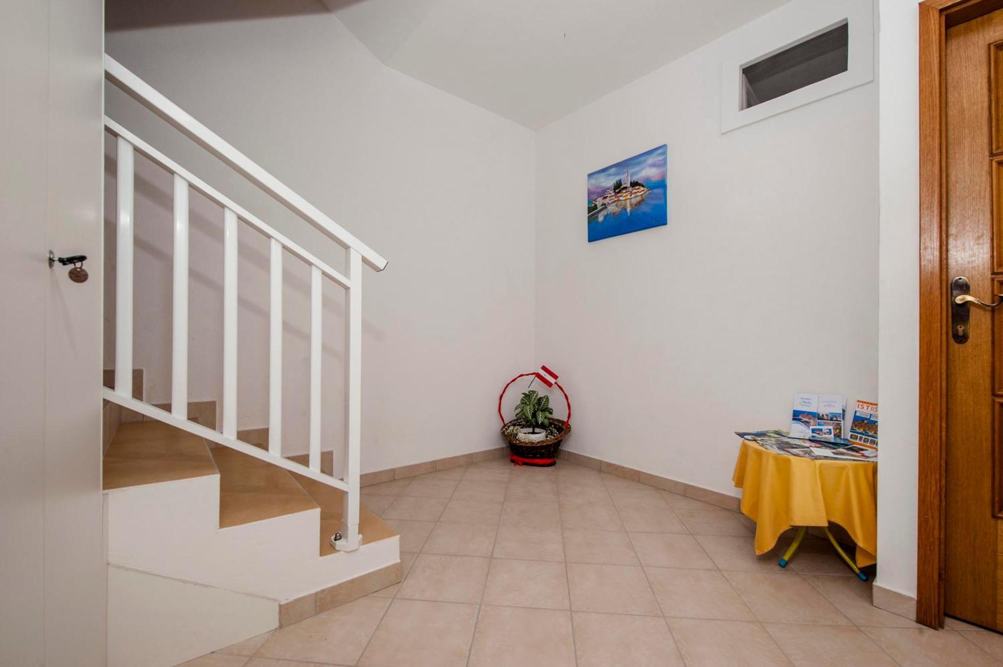 Apartmani Marko Rovinj Bagian luar foto