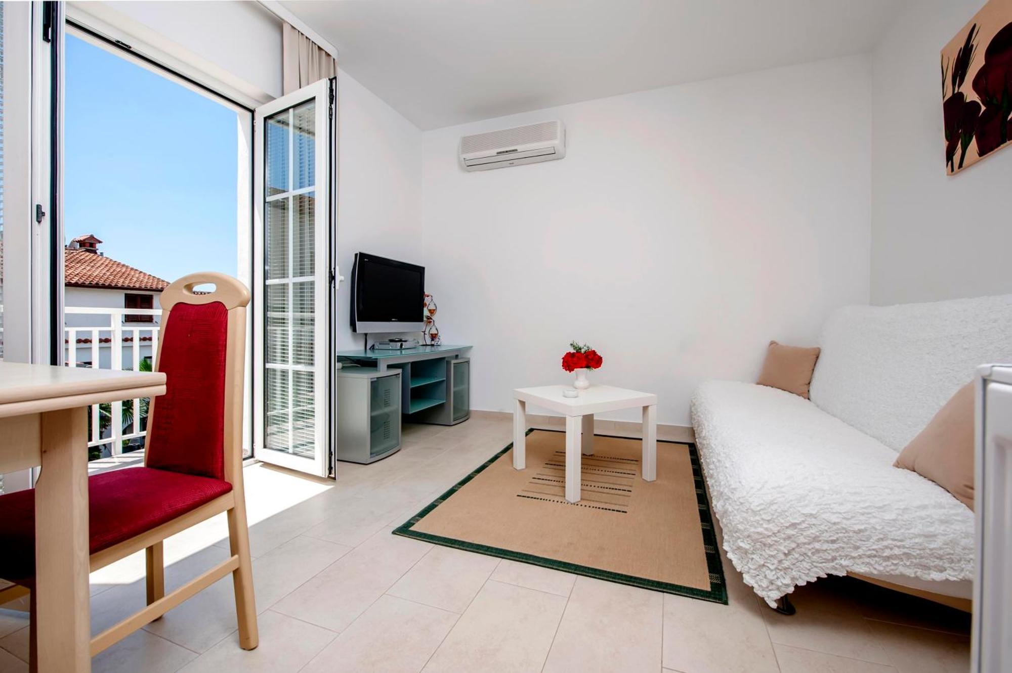 Apartmani Marko Rovinj Bagian luar foto