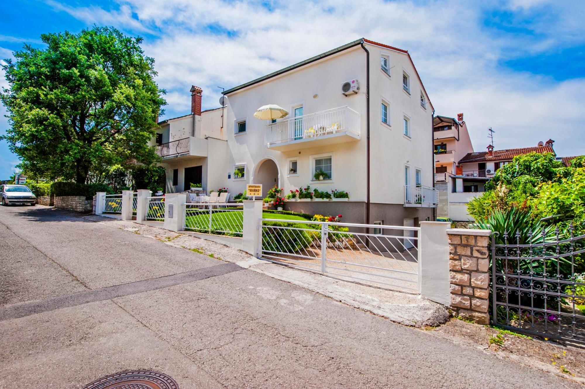 Apartmani Marko Rovinj Bagian luar foto