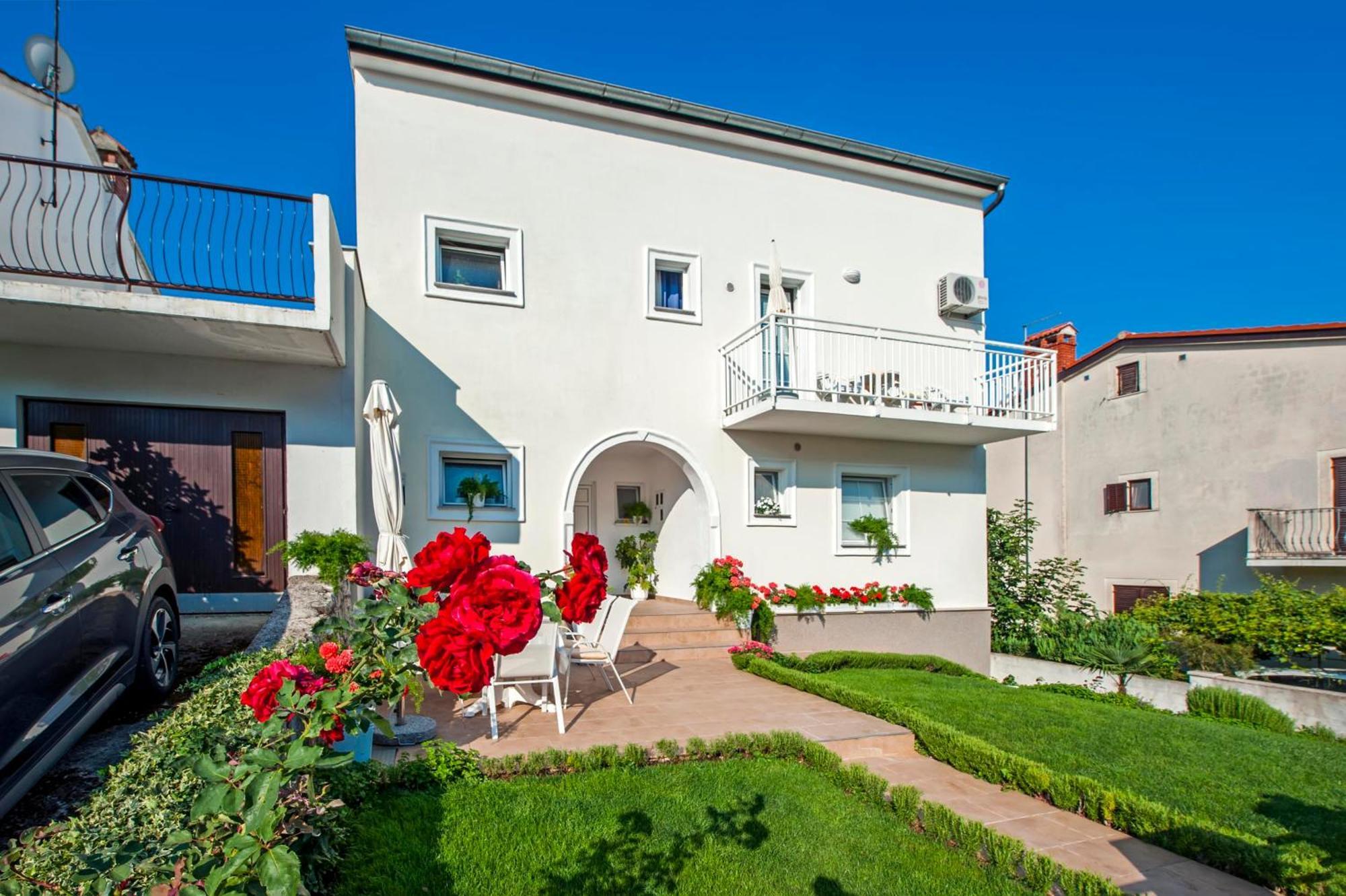 Apartmani Marko Rovinj Bagian luar foto